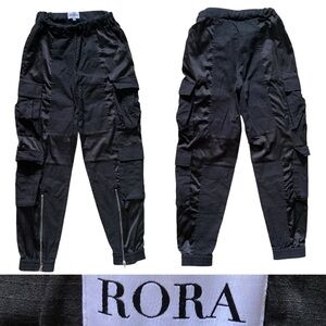 RORA | By Ashley Gill Zipper Cargo Jogger Women’s size X-Small in Black